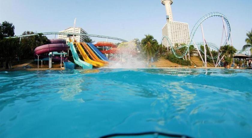 K Station Pattaya Hotel Exterior photo